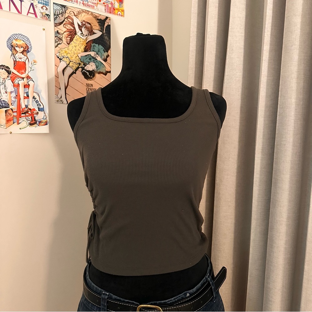 Women’s Square Neck Ribbed Tank Top